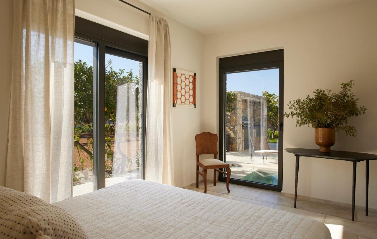Citrus Grove Luxury Villas Skaleta Bagian luar foto
